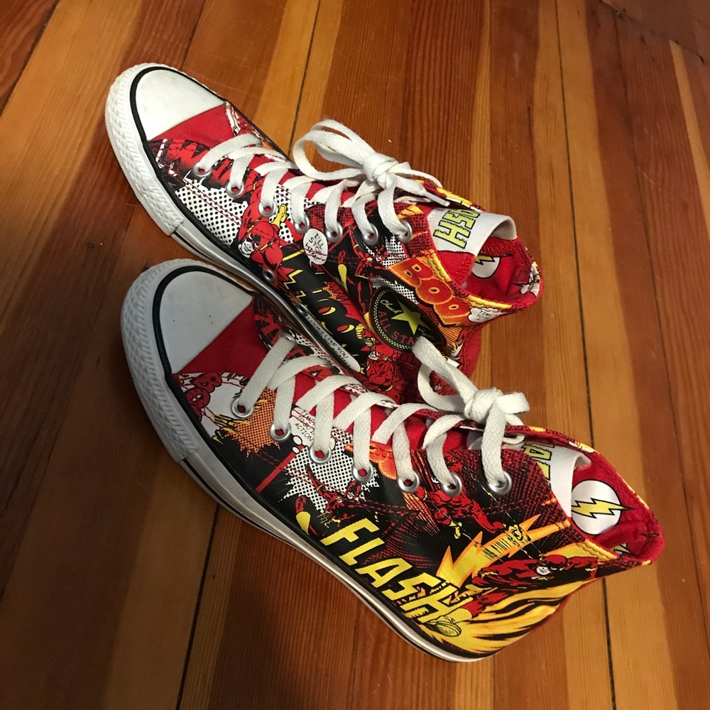SOLD Limited Edition Flash DC Comics Converse
